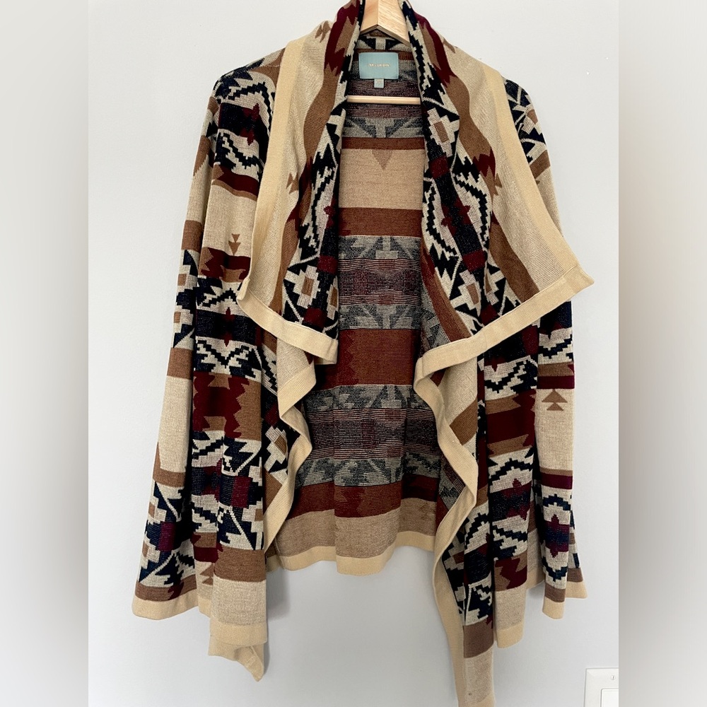Skies Are Blue ~ Long Sleeve Aztec/Western Sweater ~ Size L